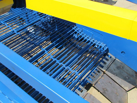 Картофелекопатель полунавесной двухрядный КСТ-1,4М-02